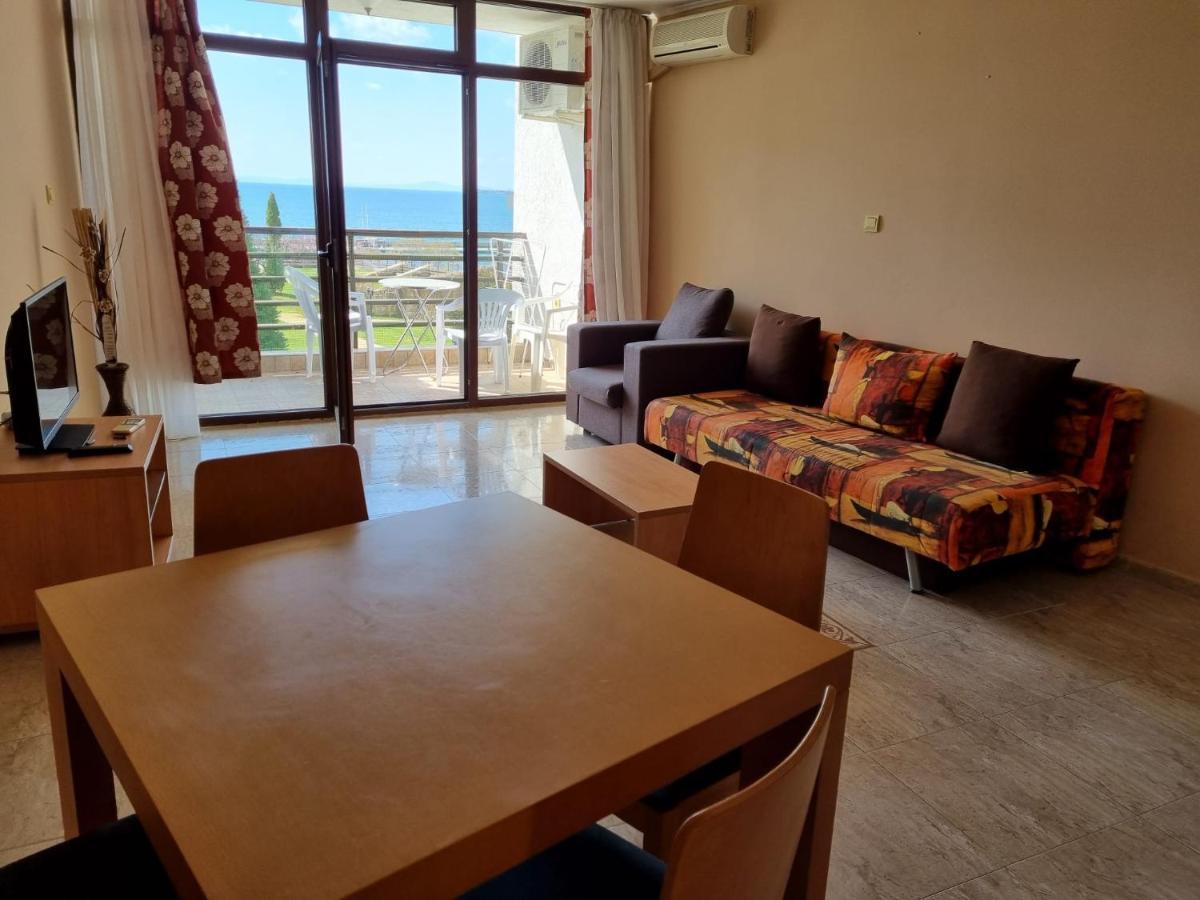 Luxsus Apartment Diamond Sveti Vlas Bagian luar foto