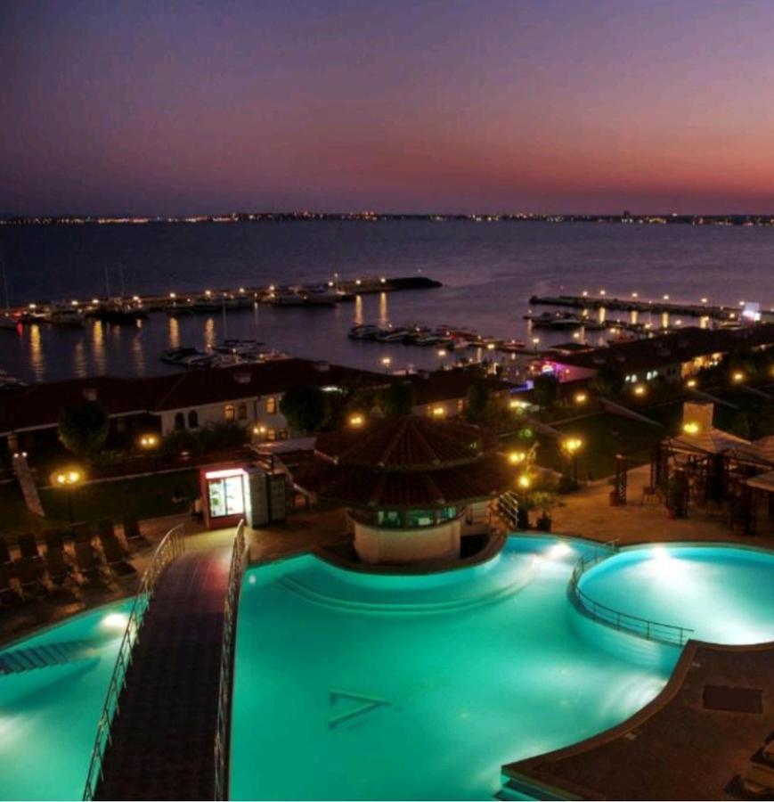 Luxsus Apartment Diamond Sveti Vlas Bagian luar foto