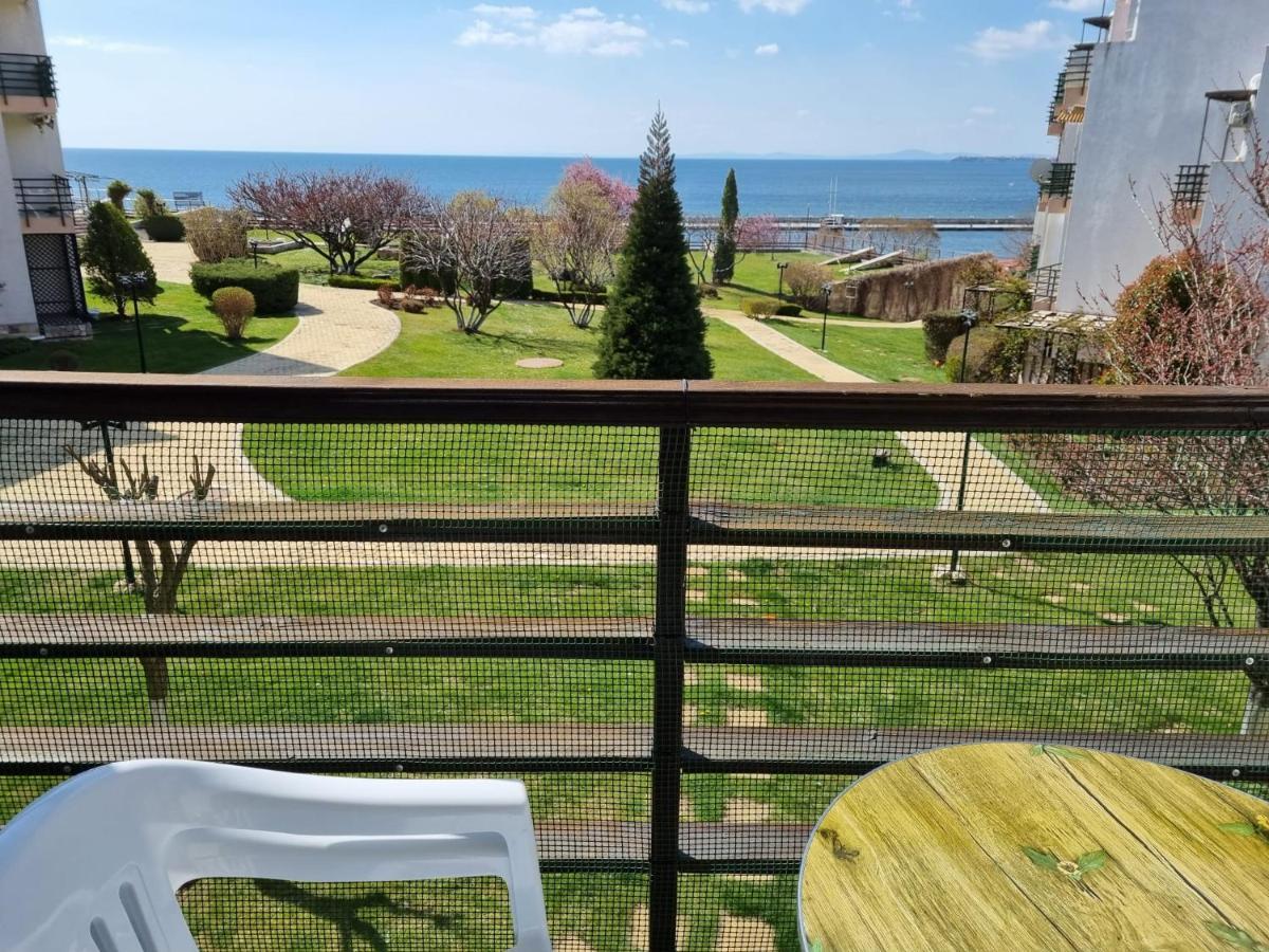 Luxsus Apartment Diamond Sveti Vlas Bagian luar foto