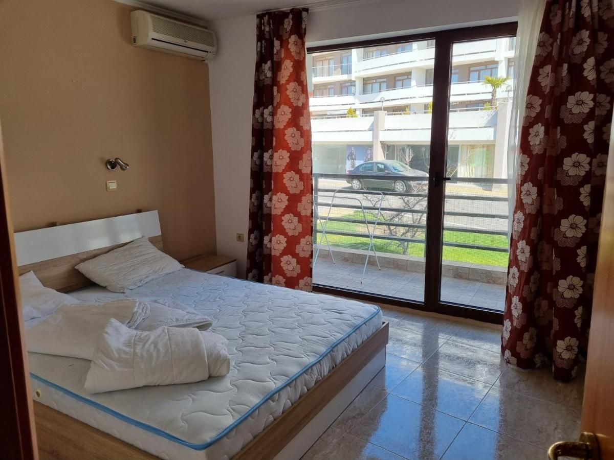 Luxsus Apartment Diamond Sveti Vlas Bagian luar foto